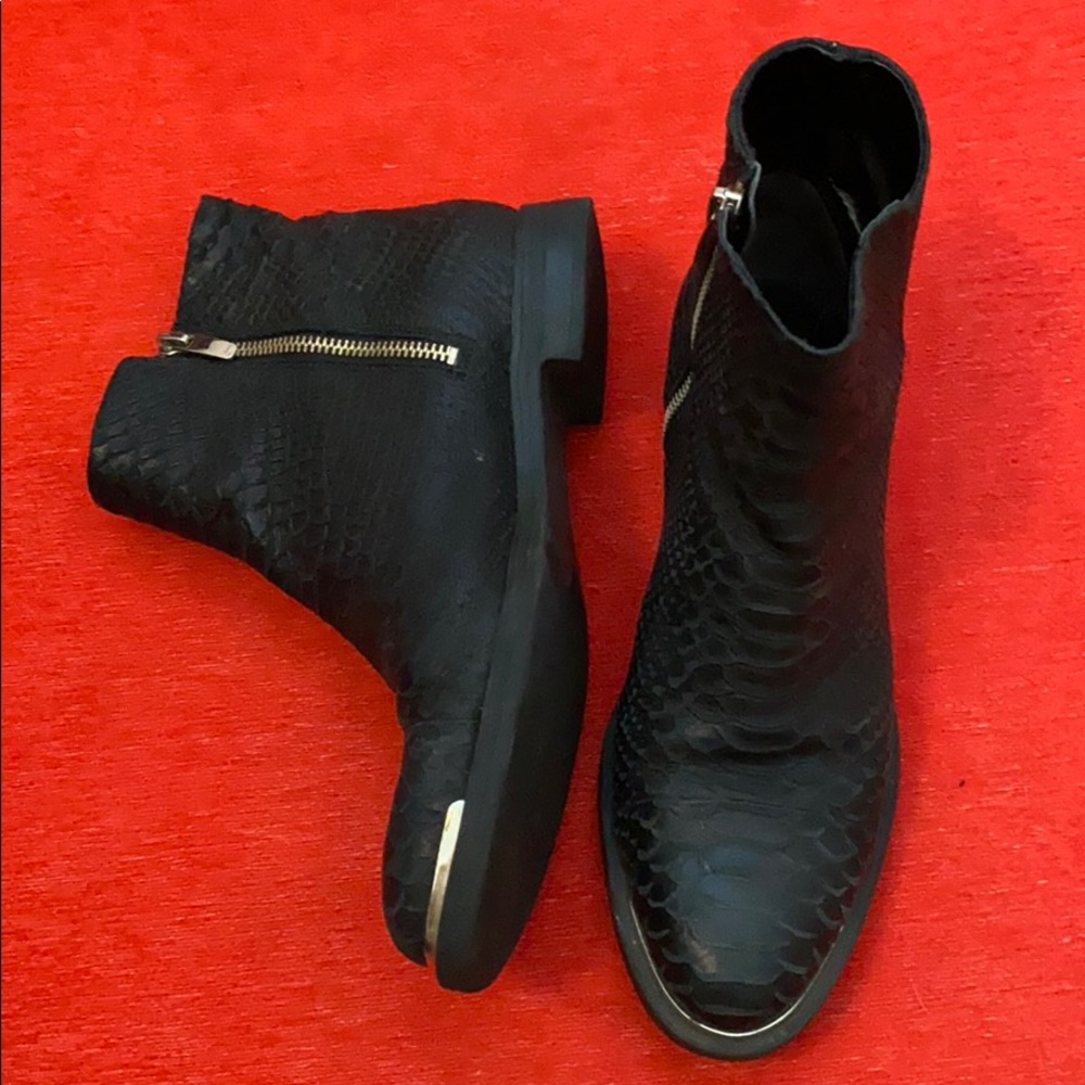 Leather snakeskin booties